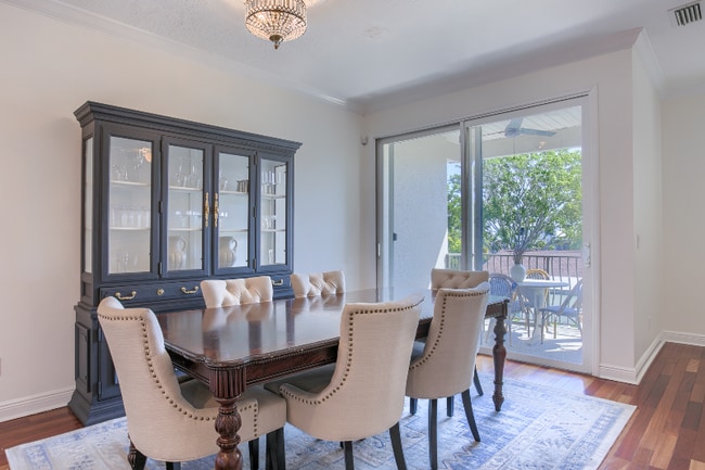 Building Photo - 4625 Overlook Dr NE