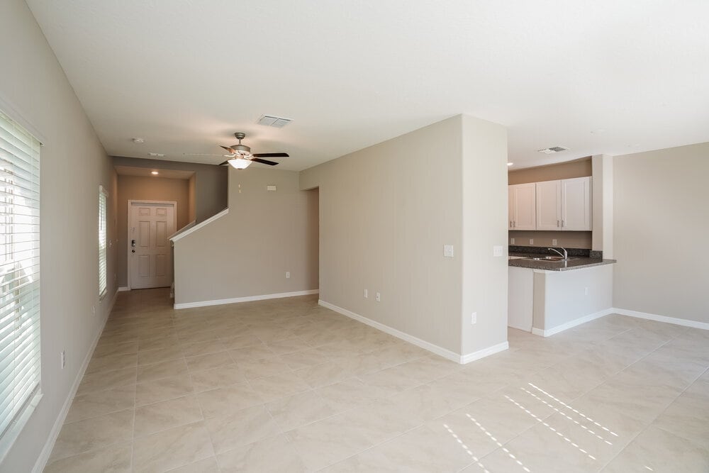 Building Photo - 7219 Spring Snowflake Ave