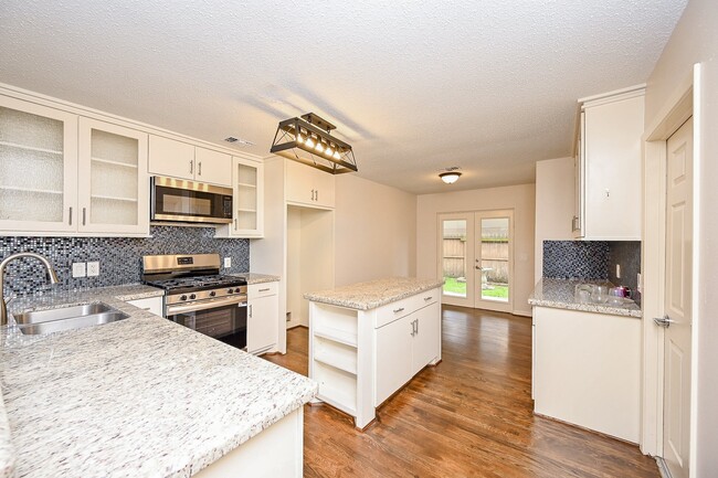 Building Photo - 1511 Apple Park Dr