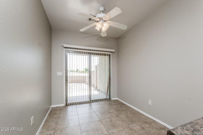 Building Photo - 15237 S Moon Valley Rd
