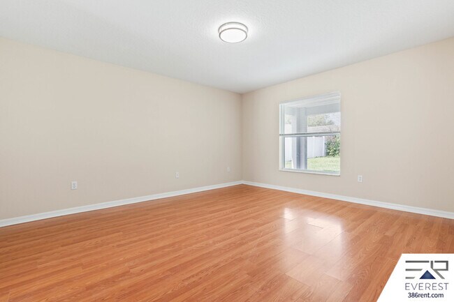 Building Photo - 9 Sea Beacon Pl