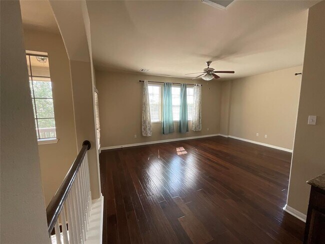 Building Photo - 2807 Prosperity