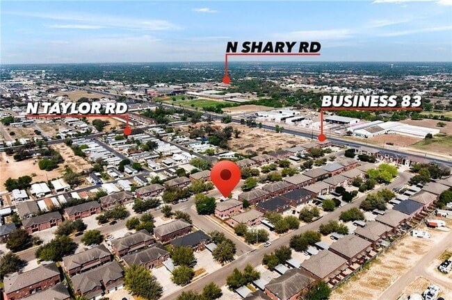 Building Photo - 213 S 49th St