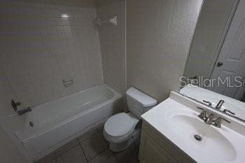 Building Photo - 1155 Thayer St