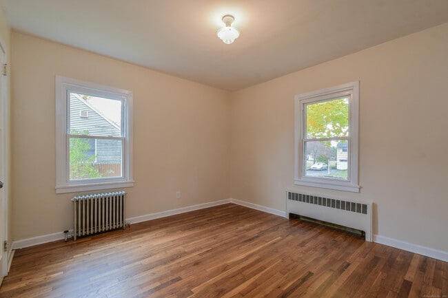 Building Photo - 101 Blakeslee Ave
