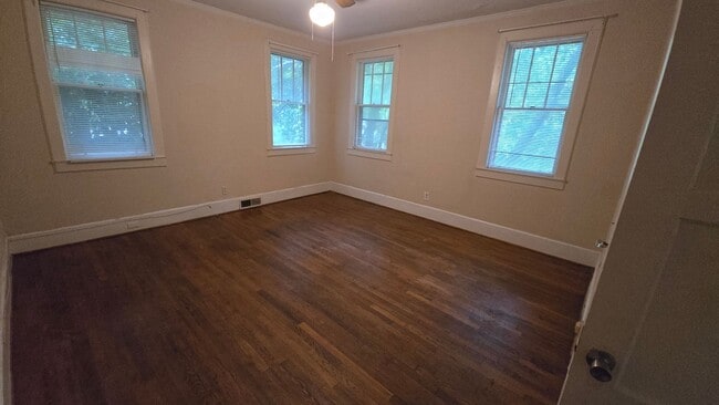 Building Photo - spick207