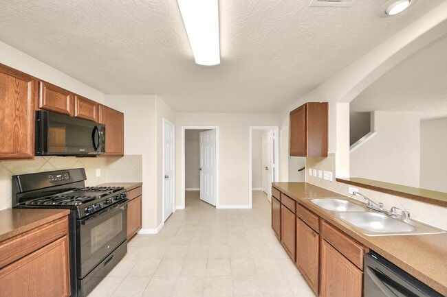 Building Photo - 11034 Kelly Hill Ct
