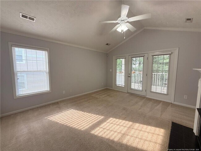 Building Photo - 3342 Harbour Pointe Pl