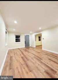 Building Photo - 1800 Cody Dr