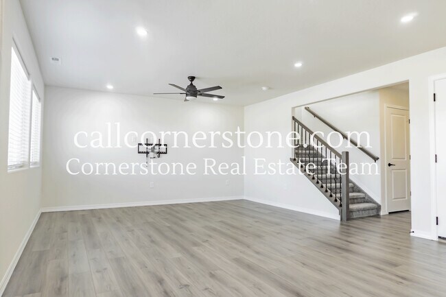 Building Photo - 8782 Beaverhead Cir