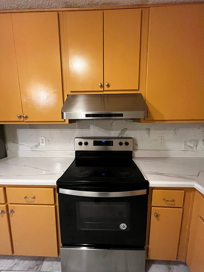 Building Photo - 3488 Orlando Dr