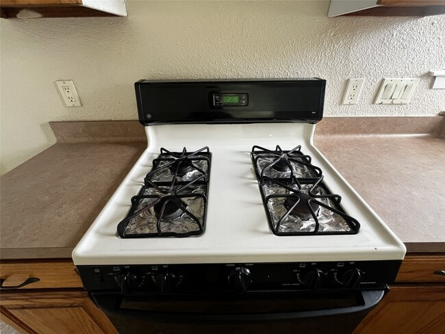 Building Photo - 339 El Toro Ln