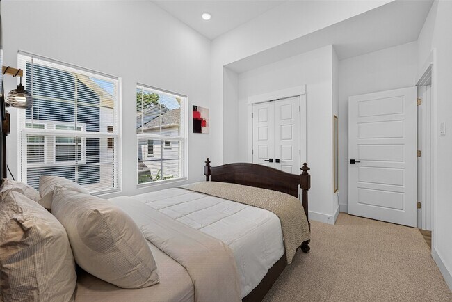 Building Photo - 778 W Tidwell Road #C C
