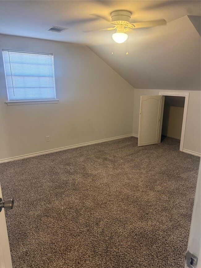 Building Photo - 2248 Laneway Dr