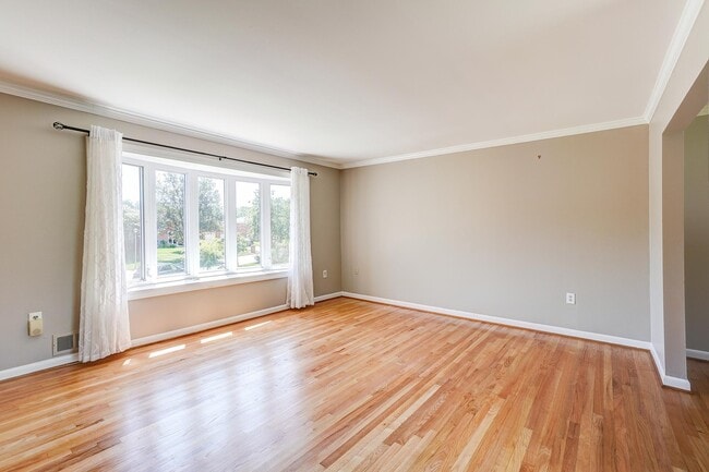 Building Photo - 11901 Bizet Ct