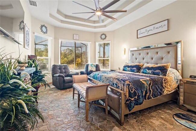 Building Photo - 10206 Shooting Star Ct