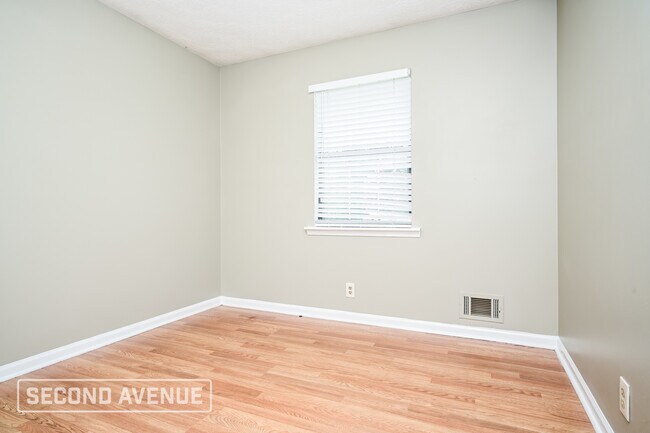 Building Photo - 2237 Rocklane Dr