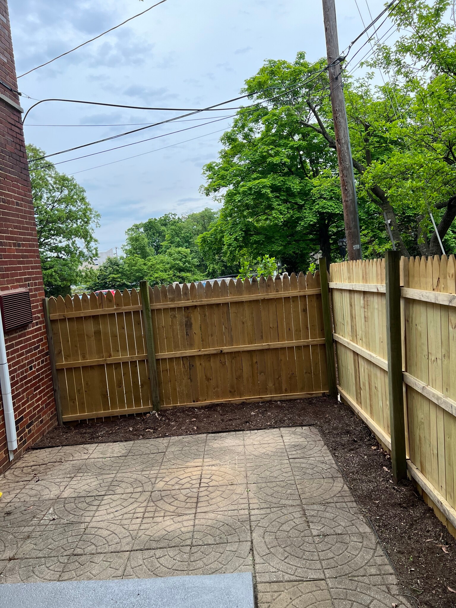 Building Photo - 104 N George Mason Dr