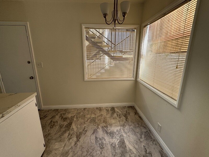 Building Photo - 2508 Highland Ave