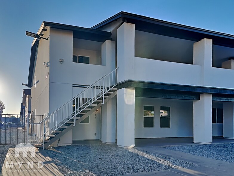 Primary Photo - 6649 W Ocotillo Rd