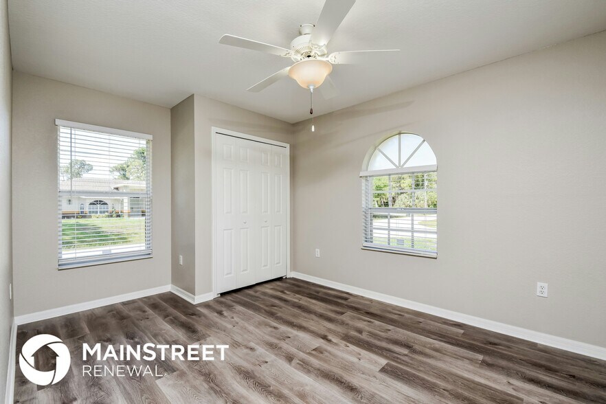 Building Photo - 2810 Beloit Terrace