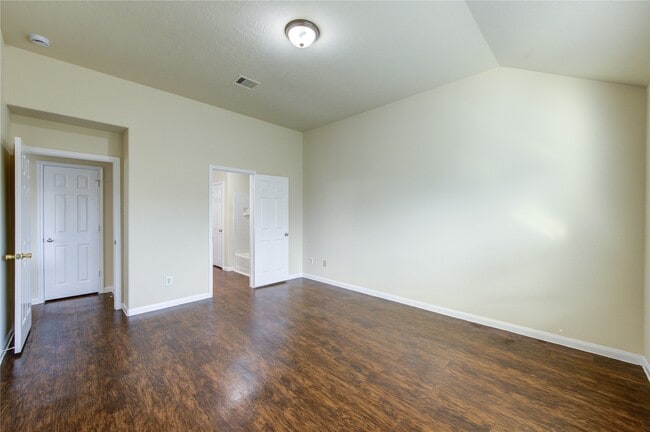 Building Photo - 15531 Kiplands Bend Dr