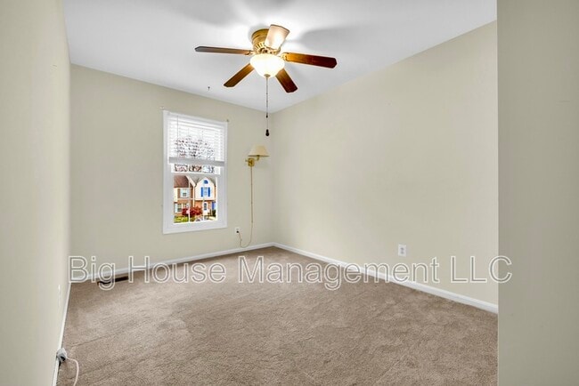 Building Photo - 44 Robin Ridge Ct