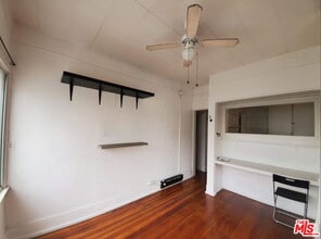 Building Photo - 30 Dudley Ave