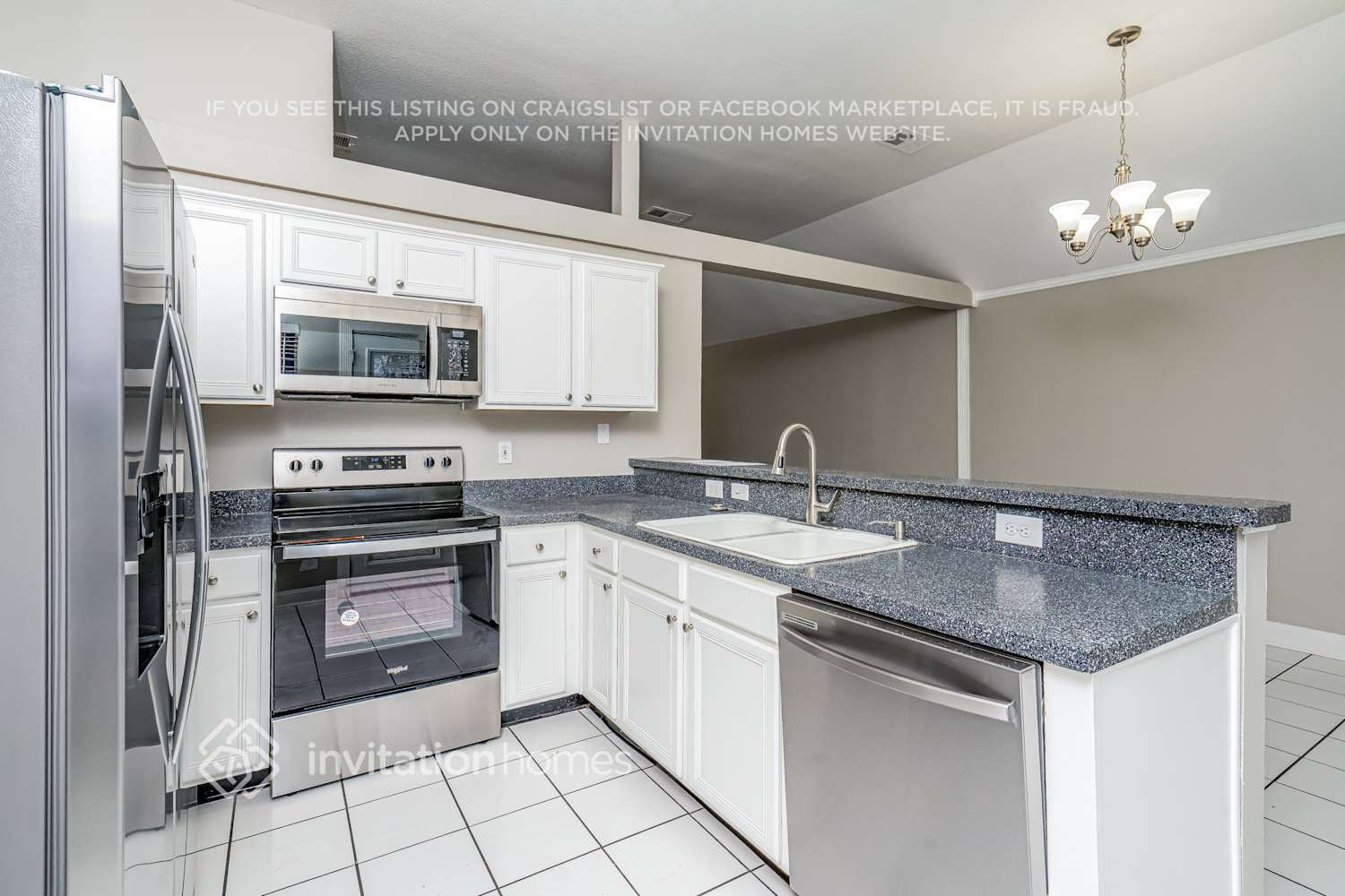 Building Photo - 8210 Quail Hollow Ct