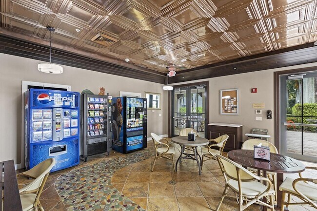 Building Photo - 2900 NW 125th Ave