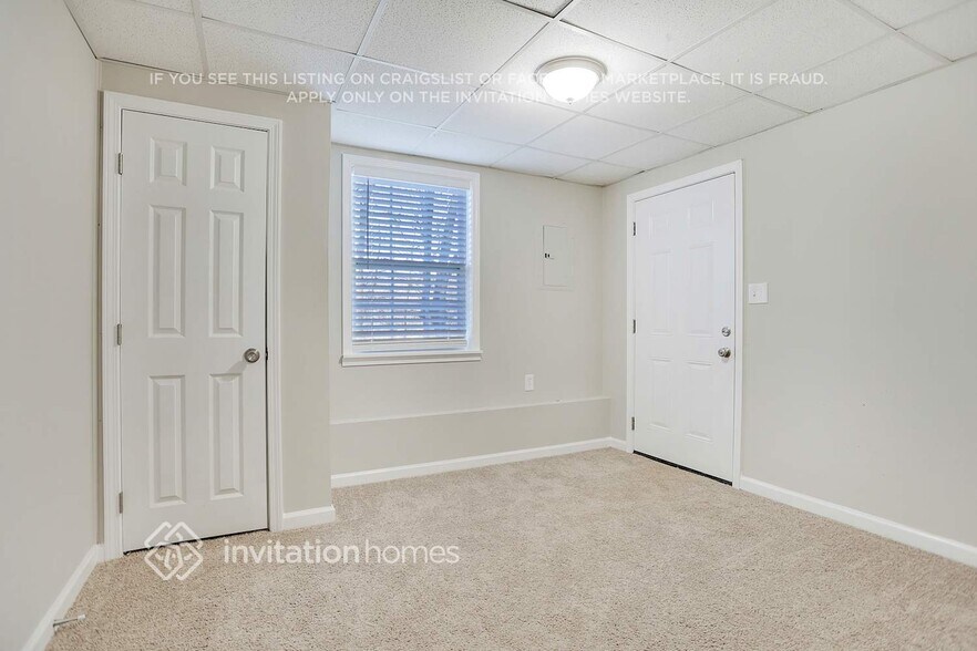 Building Photo - 131 Hale Haven Dr