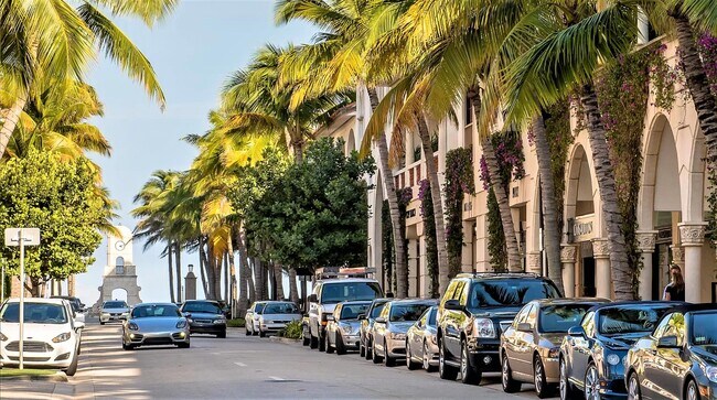 Building Photo - 2560 S Ocean Blvd