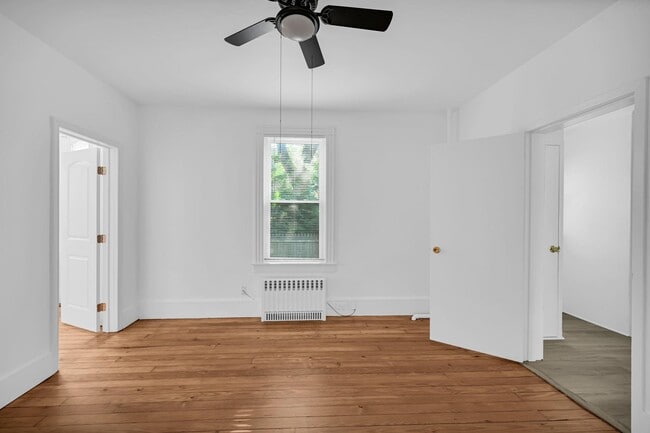 Building Photo - 153 Franklin Ave