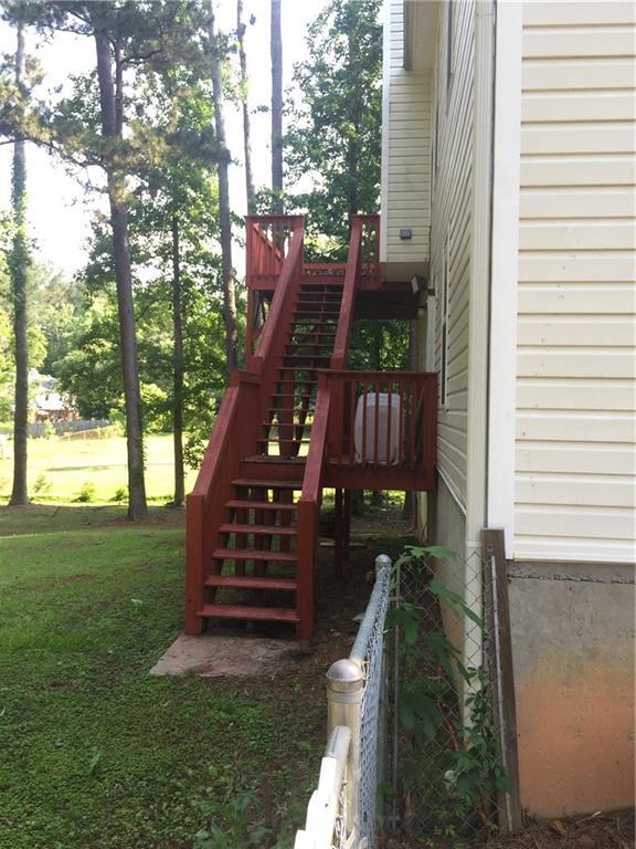 Building Photo - 5516 Pinedale Cir