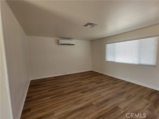 Building Photo - 25865 Lancelet St