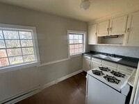 Building Photo - 3751 Sunrise Ave NW