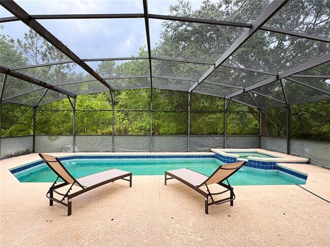 Building Photo - 893 Sandy Ridge Dr