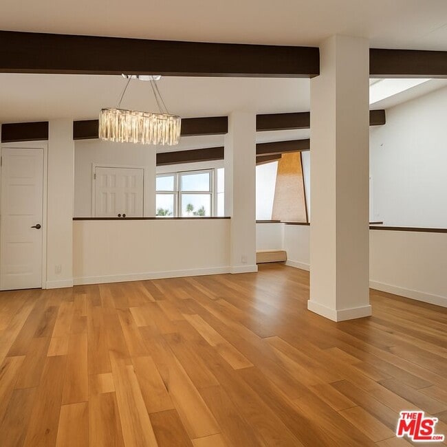 Building Photo - 6401 Via Baron