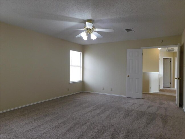 Building Photo - 716 Camp Fire Trail