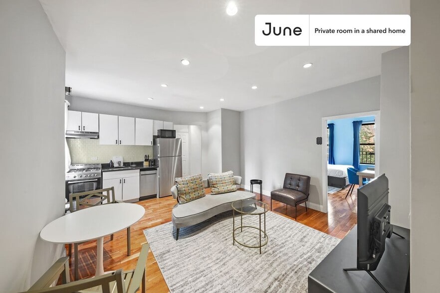 Building Photo - Room in Shared 3 bed/1 bath home in East Harlem