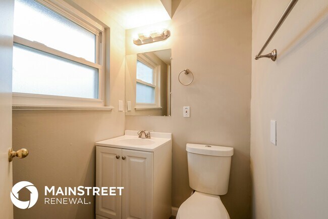 Building Photo - 1095 Humes Ln