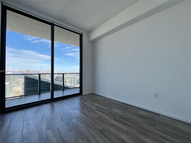 Building Photo - 801 S Miami Ave