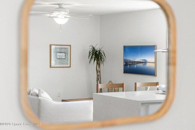 Building Photo - 440 Coconut Dr