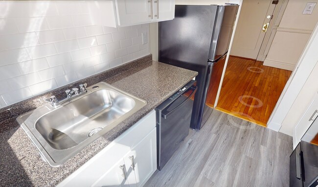 Building Photo - 5 Walbridge St