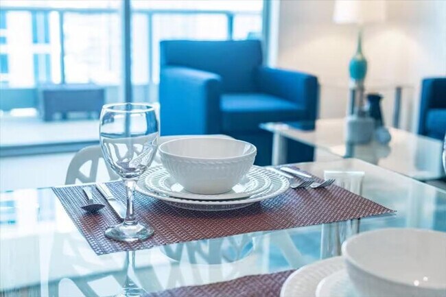 Building Photo - 6551 Collins Ave