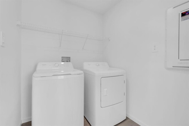 Building Photo - 5540 Sapote Ct