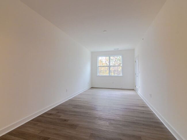 Building Photo - Gorgeous first floor - 2 bed 2 bath YEAR ROUND condo - Residence at Rehoboth Bay