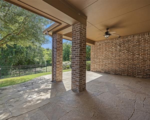 Building Photo - 309 Longhorn Dr