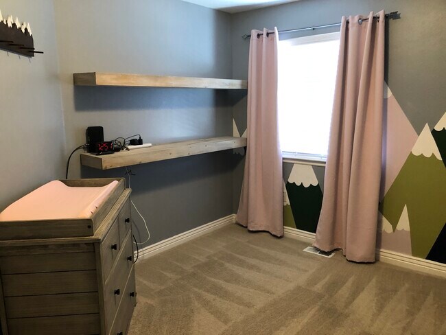 2nd bedroom - 156 S 1100 W