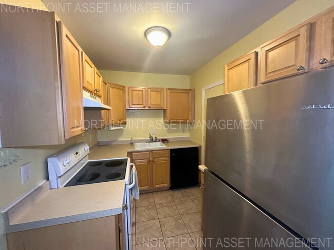 Building Photo - Welcome to charming 2-bedroom, 1-bathroom ...